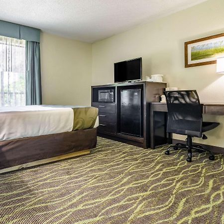 Quality Inn & Suites Creedmor - Butner Creedmoor Exterior photo